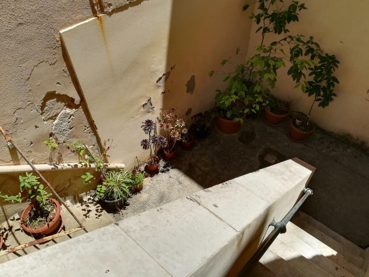 Casa Barnaba Apartment *